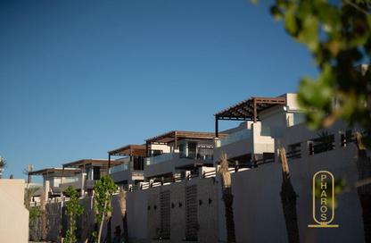 Chalet - 2 Bedrooms - 1 Bathroom for sale in Beit Al Bahr - Sidi Heneish - North Coast