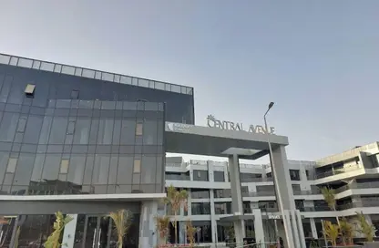 عيادة - 2 غرف نوم - 1 حمام للايجار في سنترال افينيو - الحي الثاني - الشيخ زايد - الجيزة