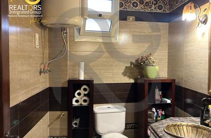 Apartment - 3 Bedrooms - 3 Bathrooms for sale in 8th District - Sheikh Zayed City - Giza