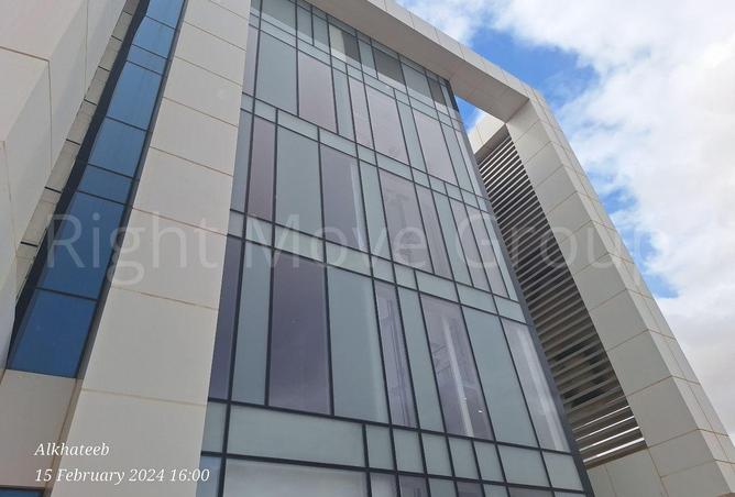 69560836 - صورة العقار 2