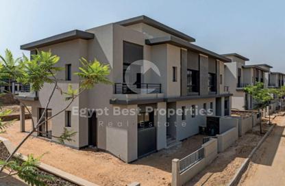 Villa - 3 - 3 for sale in Swan Lake Residence - 5th Settlement Compounds - The 5th Settlement - New Cairo City - Cairo
