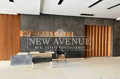 Office Space - 3 Bedrooms - 1 Bathroom for rent in V90 - North Teseen St. - The 5th Settlement - New Cairo City - Cairo