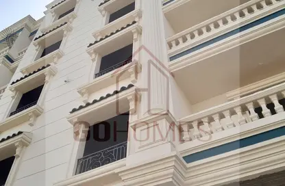 Apartment - 3 Bedrooms - 3 Bathrooms for sale in 10th Sector - Zahraa El Maadi - Hay El Maadi - Cairo