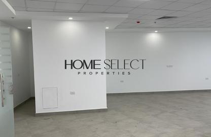 Office Space - 3 Bedrooms for sale in Kargo Mall - Al Shabab St. - Sheikh Zayed City - Giza