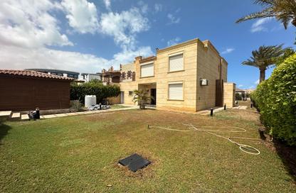 Villa - 5 - 6 for sale in Marina 7 - Marina - Al Alamein - North Coast
