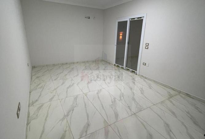 54238910 - Property Image 2