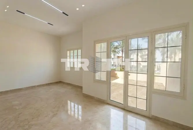 116222323 - Property Image 3