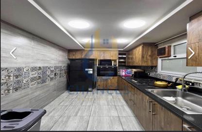 Apartment - 3 Bedrooms - 2 Bathrooms for sale in Grand Gate - Zahraa El Maadi - Hay El Maadi - Cairo