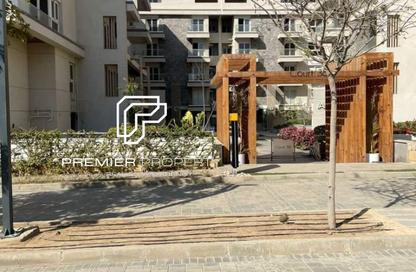 Apartment - 4 Bedrooms - 3 Bathrooms for sale in Mountain View iCity - 5th Settlement Compounds - The 5th Settlement - New Cairo City - Cairo