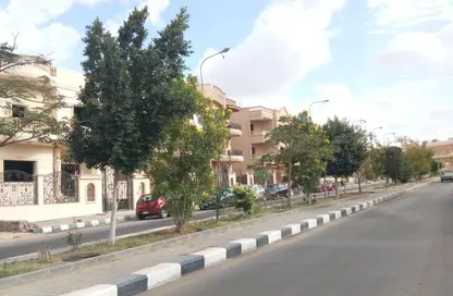 Roof - 2 Bedrooms - 1 Bathroom for sale in 5th District - Obour City - Qalyubia
