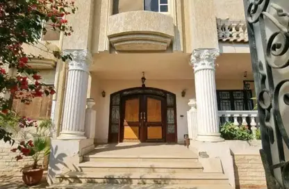 فيلا - 5 غرف نوم - 4 حمامات للبيع في الصفوة - محور 26 يوليو - مدينة 6 أكتوبر - الجيزة