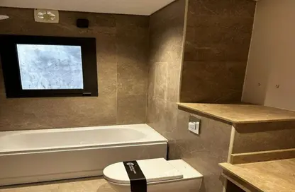 Apartment - 2 Bedrooms - 3 Bathrooms for sale in Park Side Residence - Zed Towers - Sheikh Zayed Compounds - Sheikh Zayed City - Giza