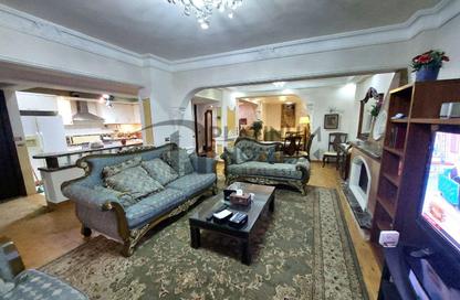 Apartment - 3 Bedrooms - 2 Bathrooms for sale in Abdel Salam Aref St. - Laurent - Hay Sharq - Alexandria