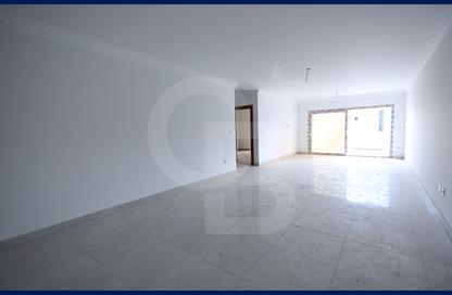 Apartment - 3 Bedrooms - 3 Bathrooms for sale in Grand View - Smouha - Hay Sharq - Alexandria