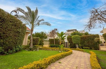 فيلا - 5 غرف نوم - 4 حمامات للبيع في جولدن هايتس - المستثمرين الشمالية - مدينة القاهرة الجديدة - القاهرة