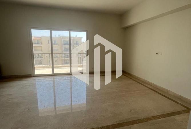 98279620 - Property Image 3
