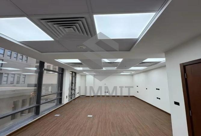 98820016 - Property Image 2