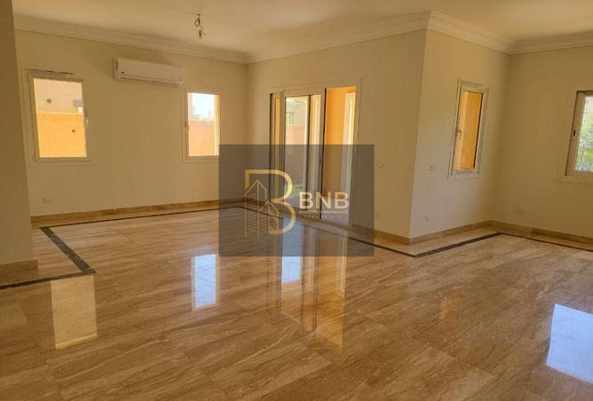 99112727 - Property Main Image