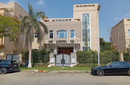 Villa - 5 Bedrooms - 5 Bathrooms for sale in Al Shaimaa St. - Area F - Ganoob El Acadimia - New Cairo City - Cairo