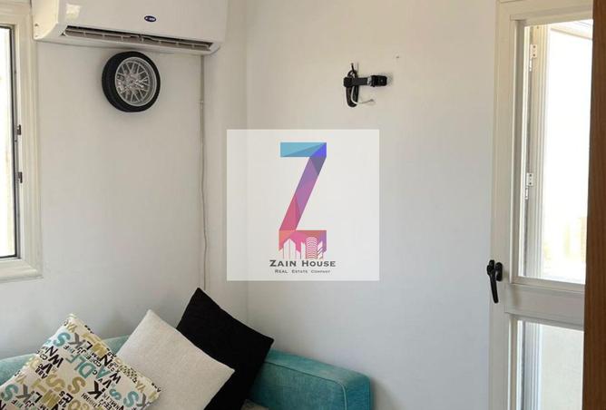 55001368 - Property Main Image