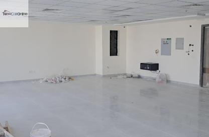 Co-Working Space - Studio - 2 Bathrooms for rent in Hyde Park Business District Mall - South Teseen St. - The 5th Settlement - New Cairo City - Cairo