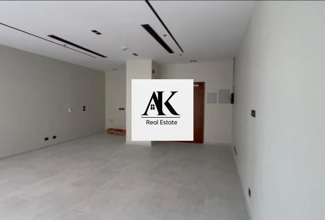 62889977 - Property Main Image