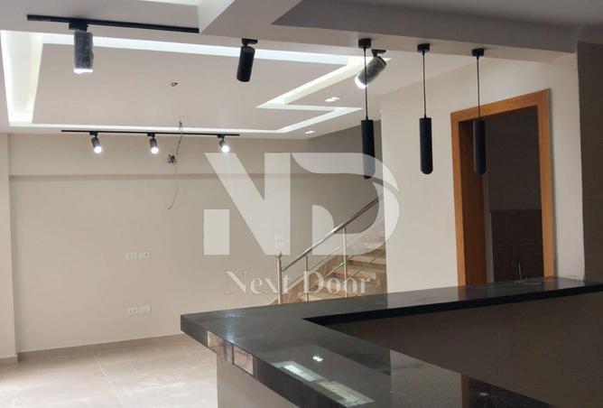 102911886 - Property Image 3