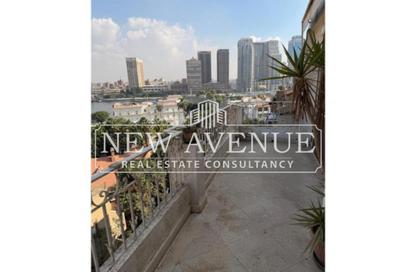 Apartment - 3 Bedrooms - 3 Bathrooms for sale in Al Gabalaya St. - Zamalek - Cairo