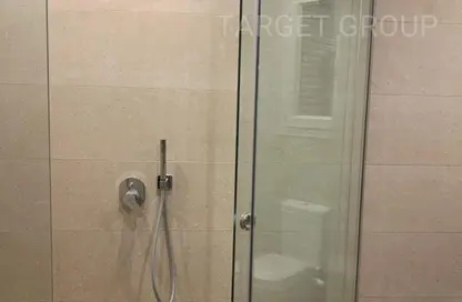 قصر - 7 غرف نوم للايجار في رويال لاجون - المستثمرين الشمالية - مدينة القاهرة الجديدة - القاهرة