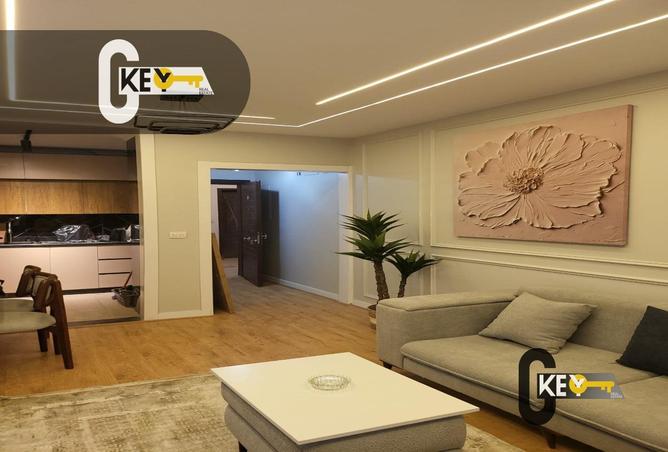73239766 - Property Image 3