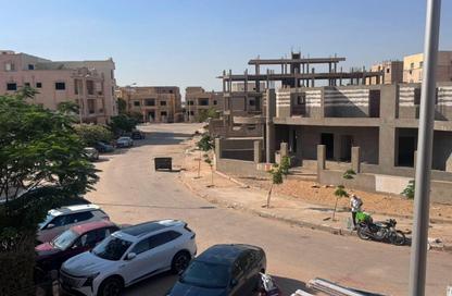 شقة - 3 غرف نوم - 3 حمامات للبيع في المجاورة الثانية - الحي الثالث شرق - مدينة الشروق - القاهرة شقة - 3 غرف نوم - 3 حمامات للبيع في المجاورة الثانية - الحي الثالث شرق - مدينة الشروق - القاهرة