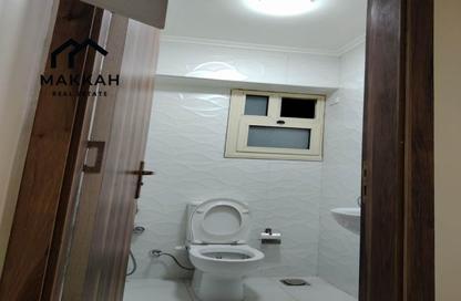 Apartment - 3 Bedrooms - 2 Bathrooms for rent in Salah Salem St. - Roxy - Heliopolis - Masr El Gedida - Cairo