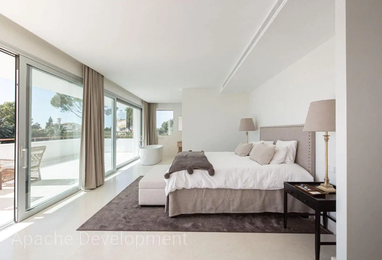120353526 - Property Main Image