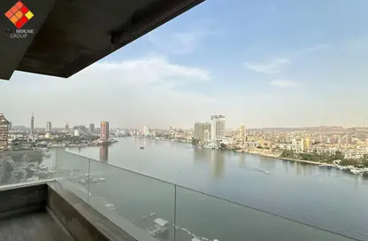 Apartment - 4 Bedrooms - 4 Bathrooms for sale in Nile St. - Dokki - Giza
