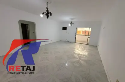 Apartment - 2 Bedrooms - 1 Bathroom for sale in Al Tayaran St. - Rabaa Al Adaweyah - Nasr City - Cairo