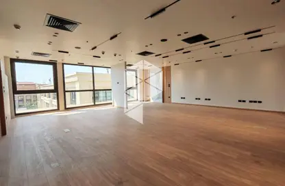 مساحات مكتبية - 4 غرف نوم - 2 حمامات للايجار في ميفيدا - كمبوندات التجمع الخامس - التجمع الخامس - مدينة القاهرة الجديدة - القاهرة