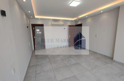 Office Space - 3 Bedrooms - 3 Bathrooms for rent in Business Plaza - Ring Road - Zahraa El Maadi - Hay El Maadi - Cairo
