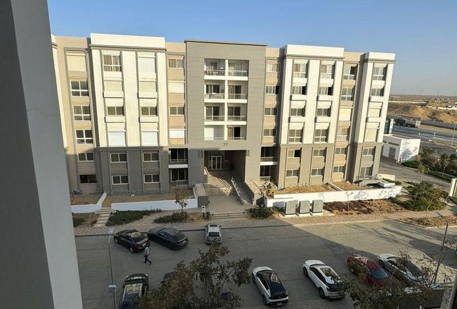 83398354 - Property Image 3