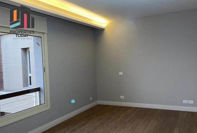 52185392 - Property Main Image