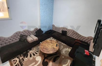 شقة - 4 غرف نوم - 2 حمامات للبيع في طريق الجيش - سيدي بشر - حي اول المنتزة - الاسكندرية