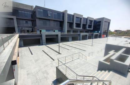 Shop - Studio for rent in Golf Central - Cairo Alexandria Desert Road - 6 October City - Giza