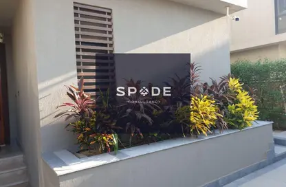 Duplex - 3 Bedrooms - 4 Bathrooms for sale in Eastown - 5th Settlement Compounds - The 5th Settlement - New Cairo City - Cairo