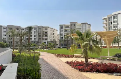 Apartment - 2 Bedrooms - 3 Bathrooms for sale in Garden Residence - Hyde Park - New Cairo City - Cairo