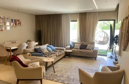 Apartment - 2 Bedrooms - 2 Bathrooms for sale in Lake View Residence - 5th Settlement Compounds - The 5th Settlement - New Cairo City - Cairo