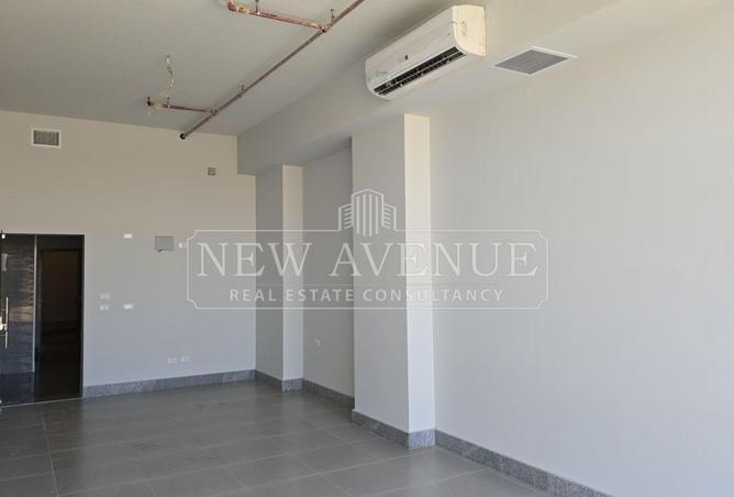 102350695 - Property Image 2