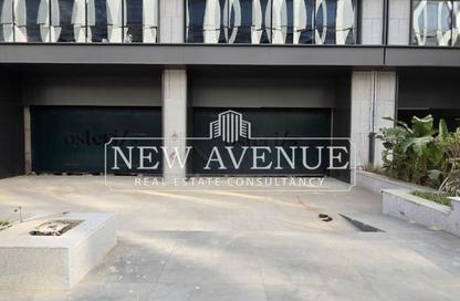Office Space - 5 Bedrooms - 2 Bathrooms for sale in Park St. - Ring Road - The 5th Settlement - New Cairo City - Cairo