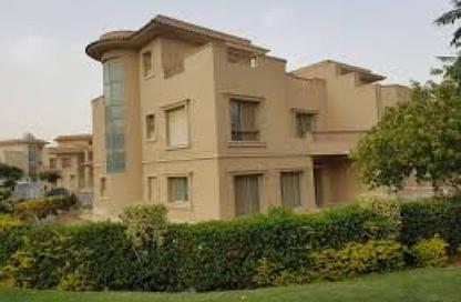 Villa - 6 Bedrooms - 7 Bathrooms for sale in Flowers Park - North Investors Area - New Cairo City - Cairo