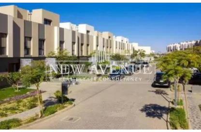Townhouse - 3 Bedrooms - 3 Bathrooms for sale in Al Burouj Compound - El Shorouk Compounds - Shorouk City - Cairo
