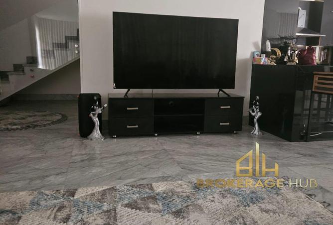 77877024 - Property Image 2