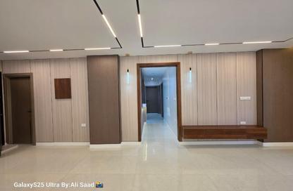 Apartment - 3 Bedrooms - 2 Bathrooms for sale in Gate 4 old - Horus - Hadayek El Ahram - Giza